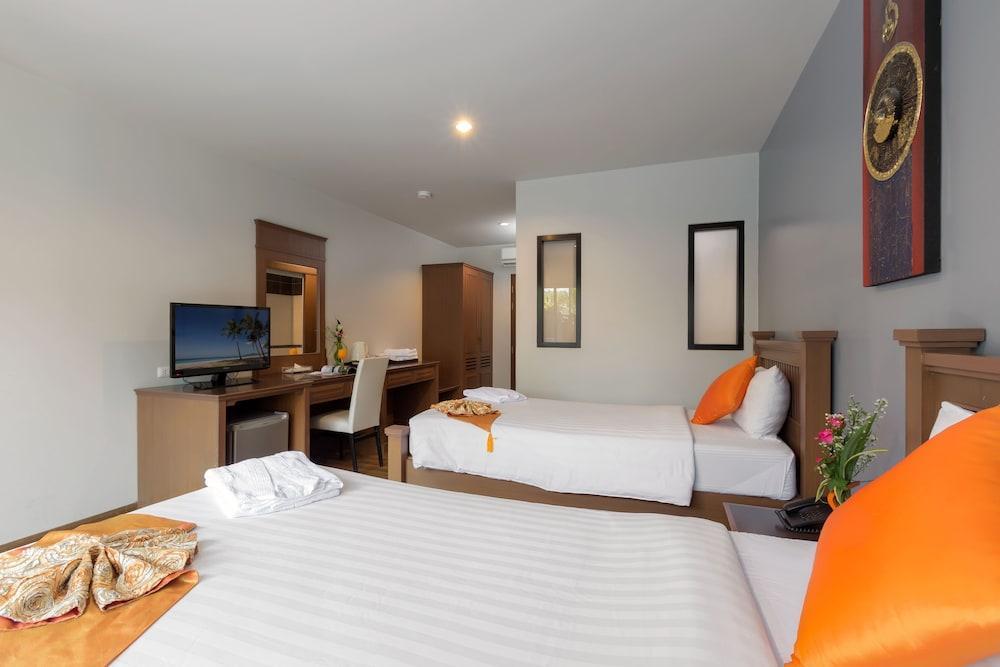 Bhukitta Boutique Hotel Phuket Town Екстериор снимка